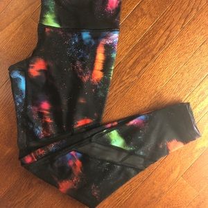 Old Navy Mid-Rise Mesh Compression Leggings